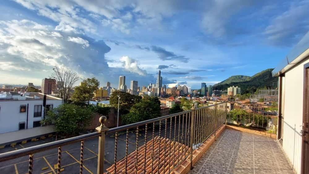 Destino Nomada Calle 11 N 1-38 Bogotá Zewnętrze zdjęcie