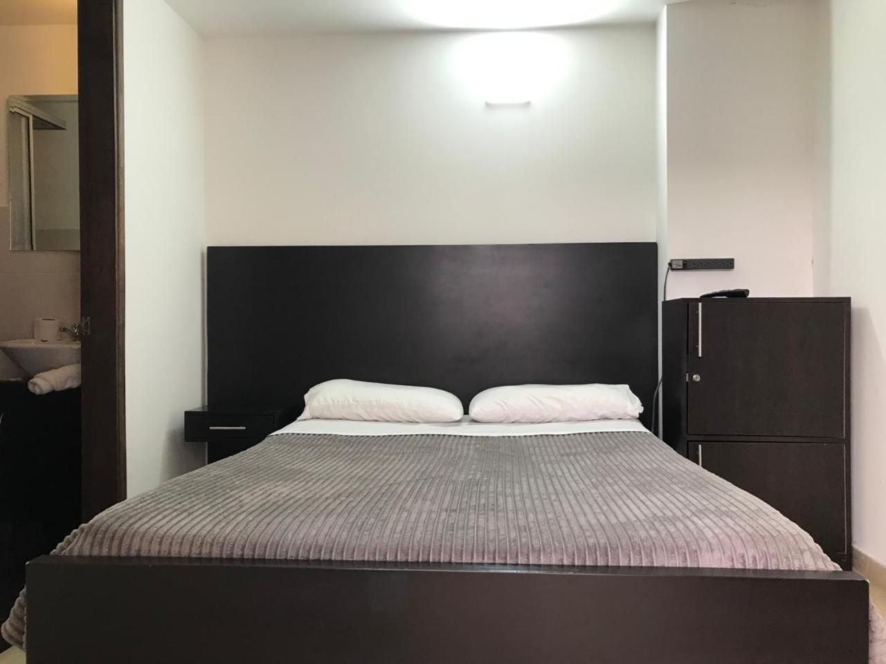 Destino Nomada Calle 11 N 1-38 Bogotá Zewnętrze zdjęcie
