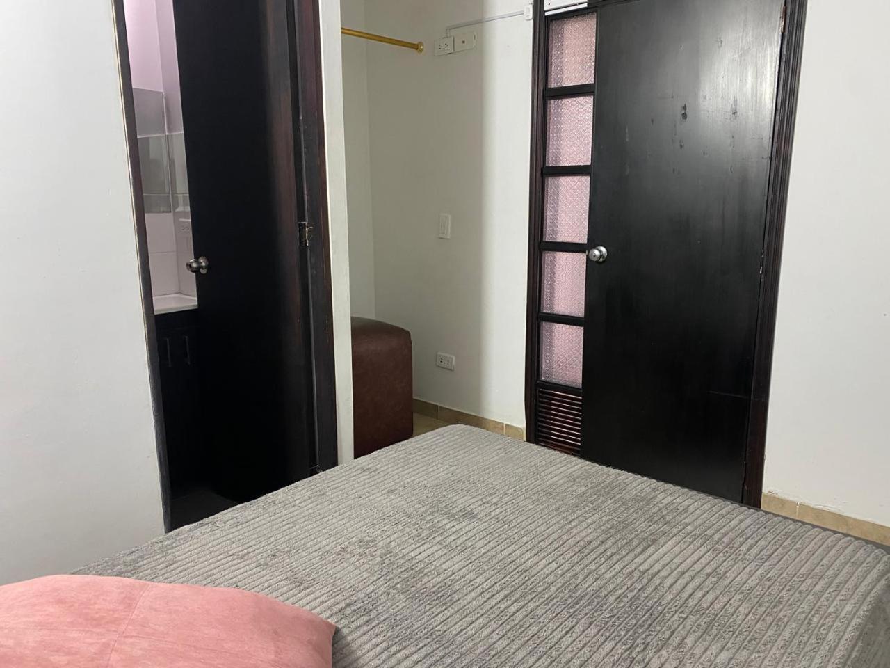 Destino Nomada Calle 11 N 1-38 Bogotá Zewnętrze zdjęcie