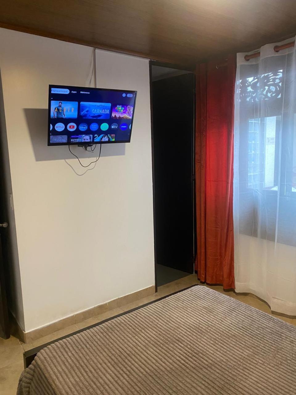 Destino Nomada Calle 11 N 1-38 Bogotá Zewnętrze zdjęcie